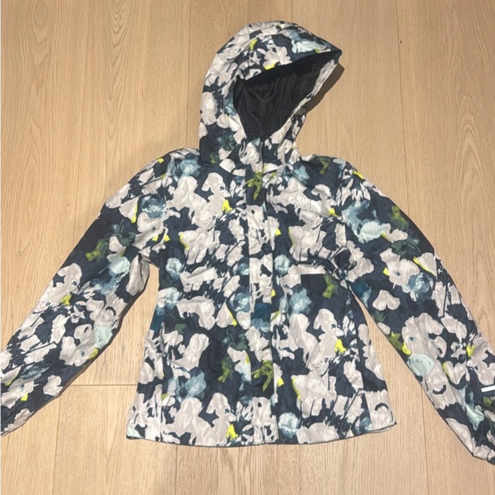 The North Face Kids Floral Hooded Raincoat - Navy, White & Green Accents